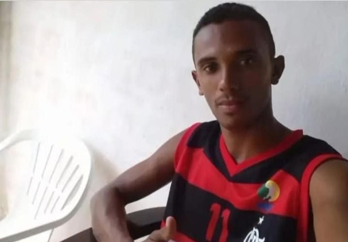 Motociclista morre em colisão traseira na BR-230, em Bayeux