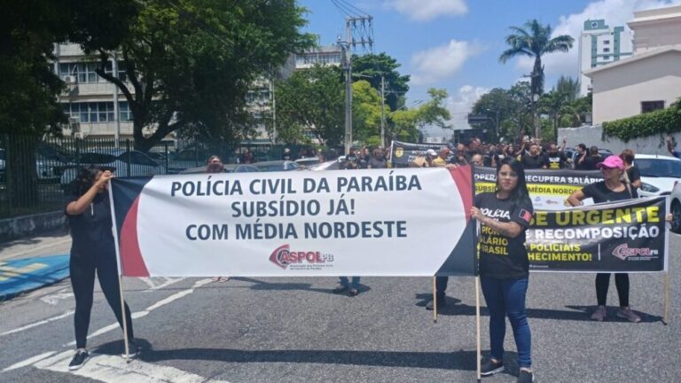 protesto-policiais-joao-pessoa