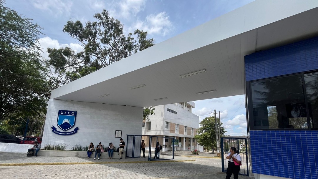 entrada-do-campus-sede-da-ufcg-em-campina-grande