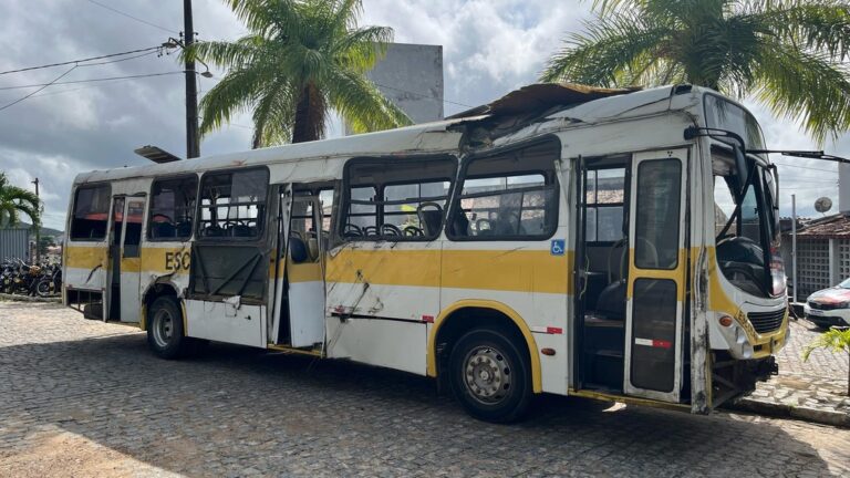 onibus-acidente