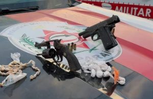 Dois suspeitos morrem em confronto com a PM na zona