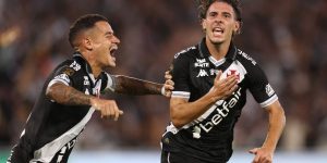 2025-12-21t214548z_208876557_up1elcl1ogbn7_rtrmadp_3_soccer-brazil-vas-cor.jpg