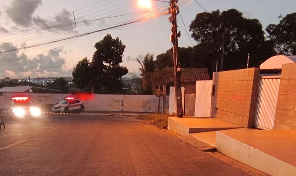 Homem morto no funcionários