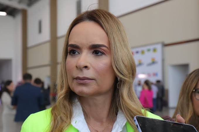 Daniella acusa Veneziano de fazer chantagem com irmão no TCU