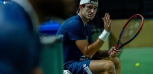 gustavo-heide-em-treino-para-a-copa-davis-em-vancouver-no-canada-1770440404527_v2_615x300.jpg