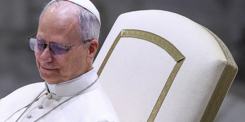 2026-01-09t121705z_1_lynxmpem080nr_rtroptp_4_religiao-papa-diplomatas-discurso.jpg