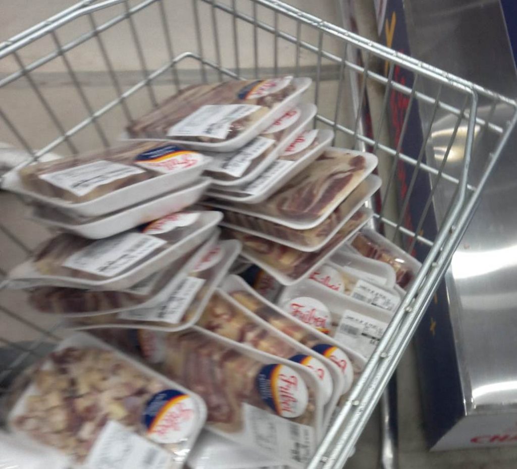 Procon_fiscalizacao_supermercado-4-1024x929-1.jpeg
