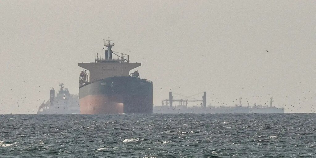2026-03-31t123057z_1567743119_rc2b2kaowaws_rtrmadp_3_oil-prices.jpg