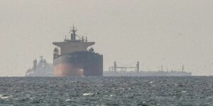 2026-03-31t123057z_1567743119_rc2b2kaowaws_rtrmadp_3_oil-prices.jpg