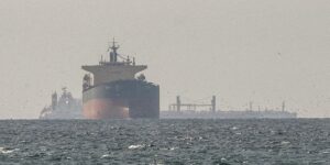 2026-03-31t123057z_1567743119_rc2b2kaowaws_rtrmadp_3_oil-prices.jpg