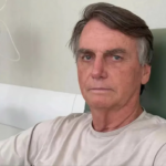 Bolsonaro deve receber alta nesta segunda-feira após nova cirurgia