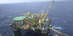 plataforma_de_petroleo_1.jpg