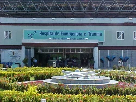 Colisão entre motocicleta e bicicleta deixa dois feridos graves na BR-230, em Cabedelo 30 Hospital-de-Trauma.webp.webp