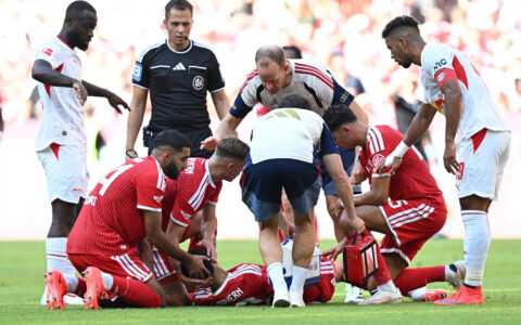Musiala desmaia em campo e revela problema neurológico