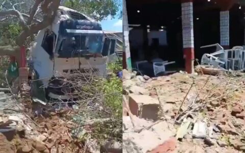 Carreta invade restaurante às margens da BR-110, em Monteiro