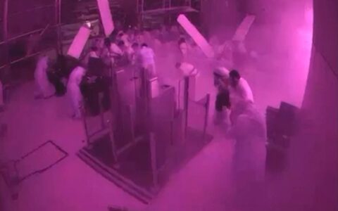 Vídeo: Aeroporto da capital saudita fecha após ataques