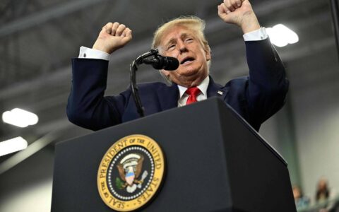 Trump diz que fará exploração de petróleo na Groenlândia