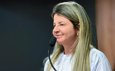 Justiça determina novo afastamento de vereadora