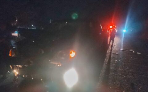 Motociclista morre em acidente com caminhonete