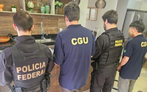 PF cumpre mandados em cidades da PB em operação que investiga fraudes na Saúde de Sergipe
